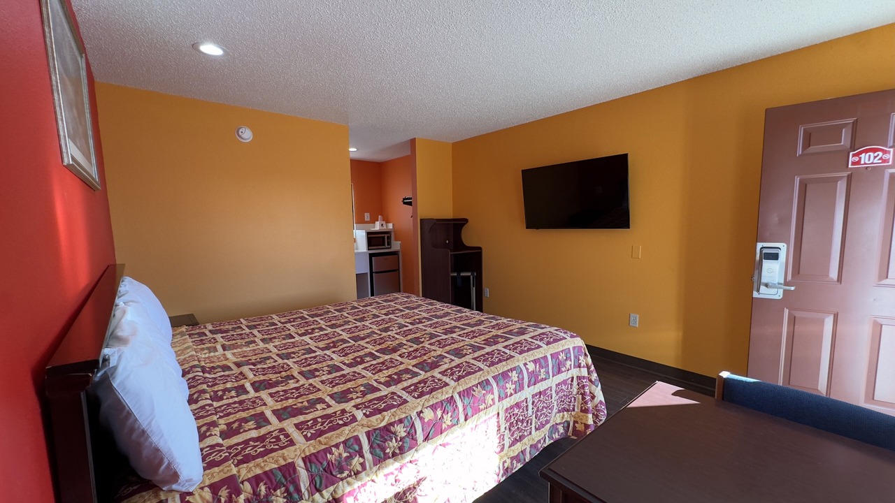 Photo of Bedroom in Rogers