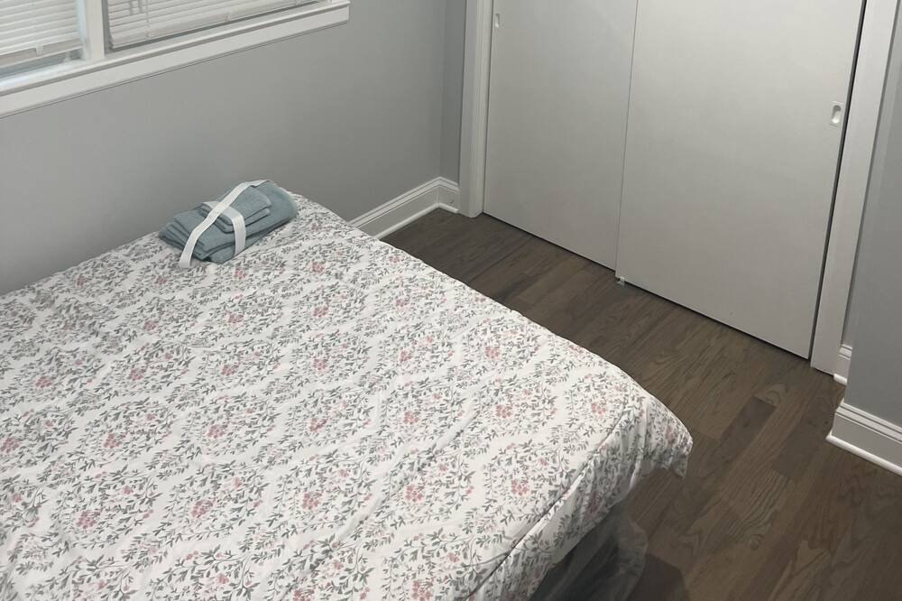 Photo of Bedroom in Chatham