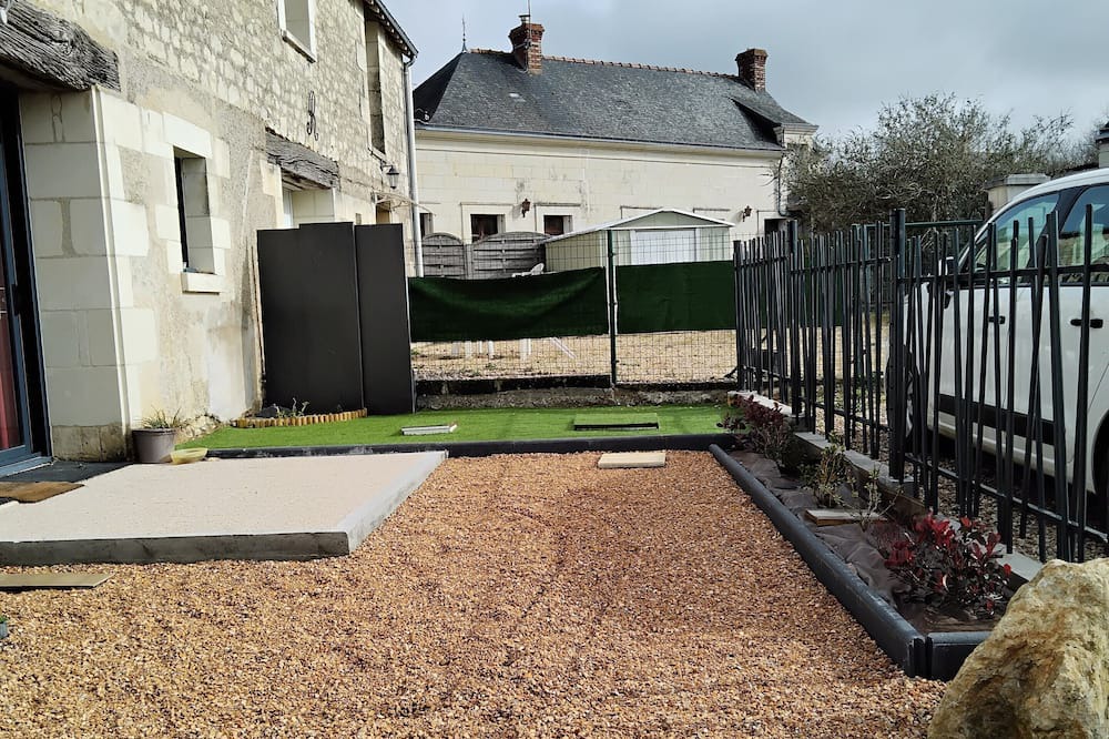 Photo of Outdoor in Louerre