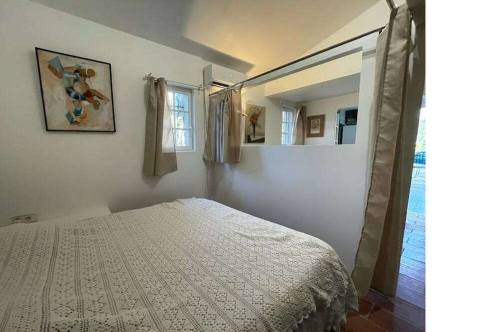 Photo of Bedroom in Rognonas