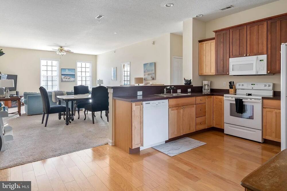 Photo of Kitchen in Villages of Five Points