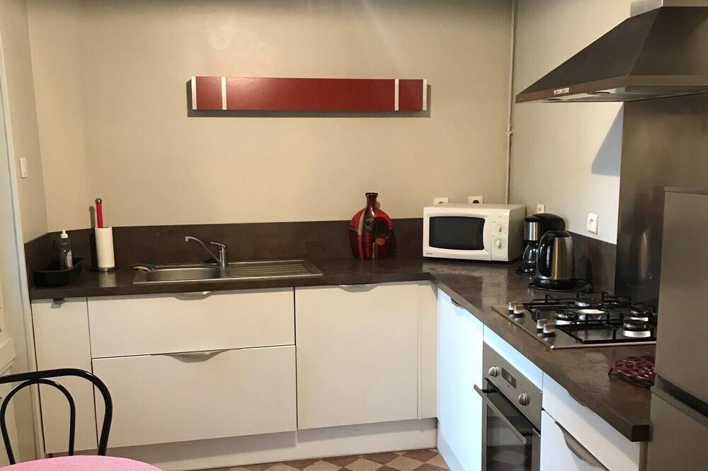 Photo of Kitchen in Republique