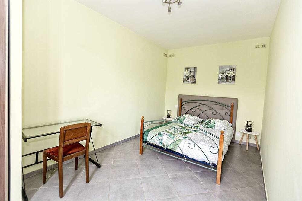 Photo of Bedroom in Albi