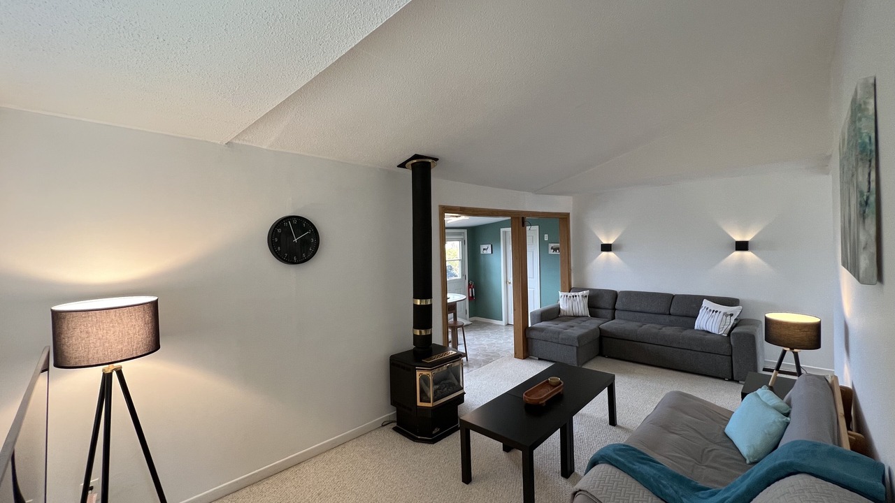 Photo of Livingroom in Pefferlaw