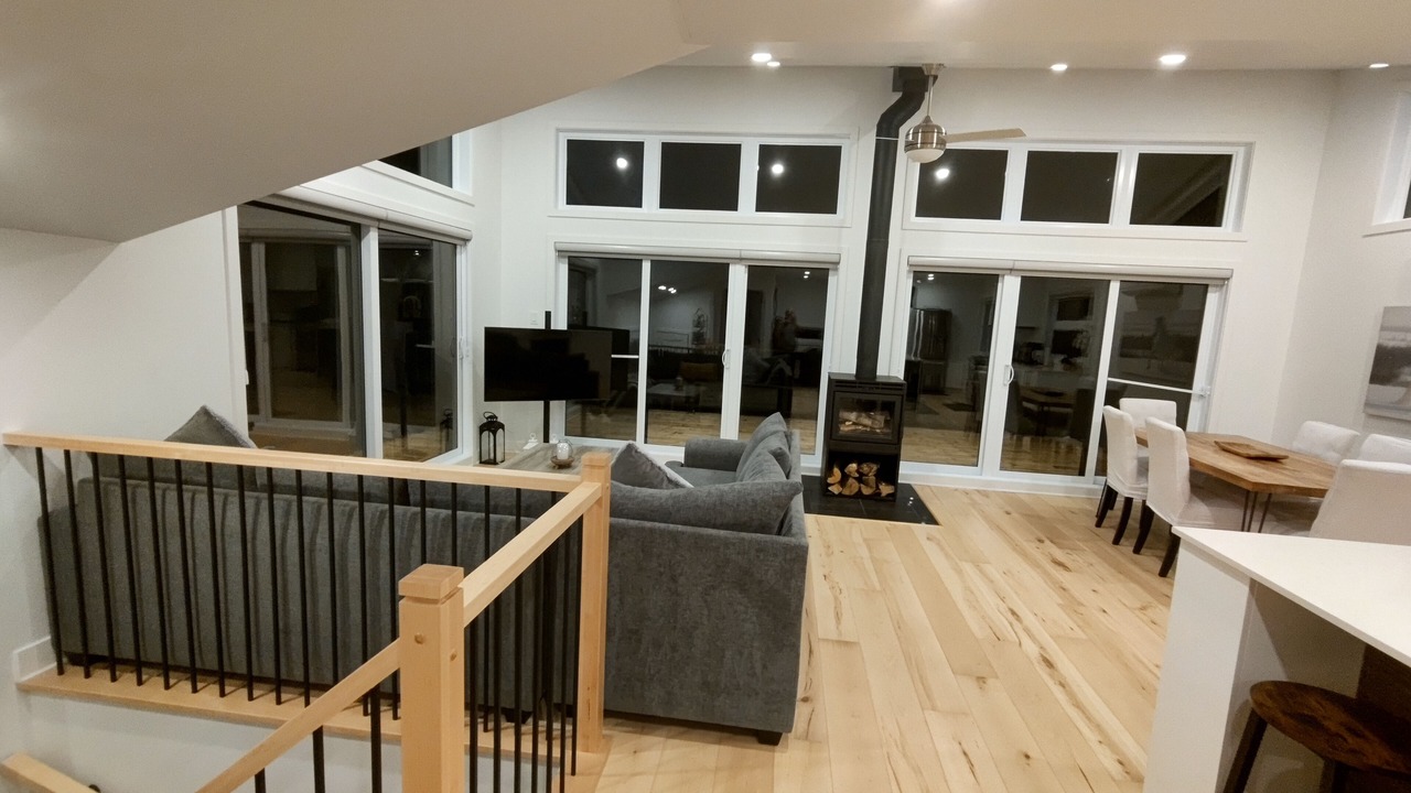 Photo of Livingroom in Saint-Alphonse-Rodriguez