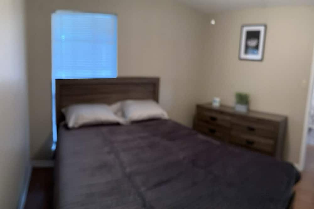 Photo of Bedroom in Stephenville