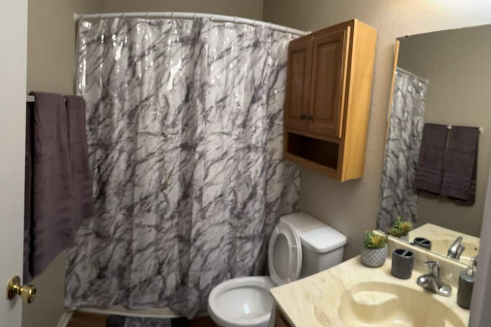 Photo of Bathroom in Stephenville