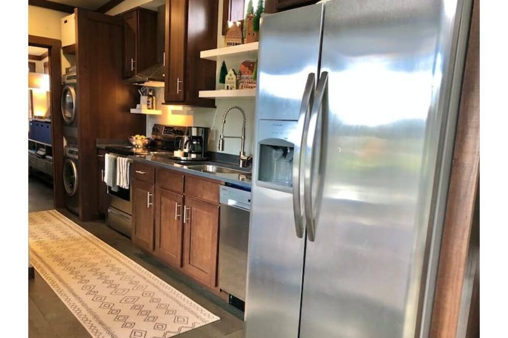 Photo of Kitchen in Upward