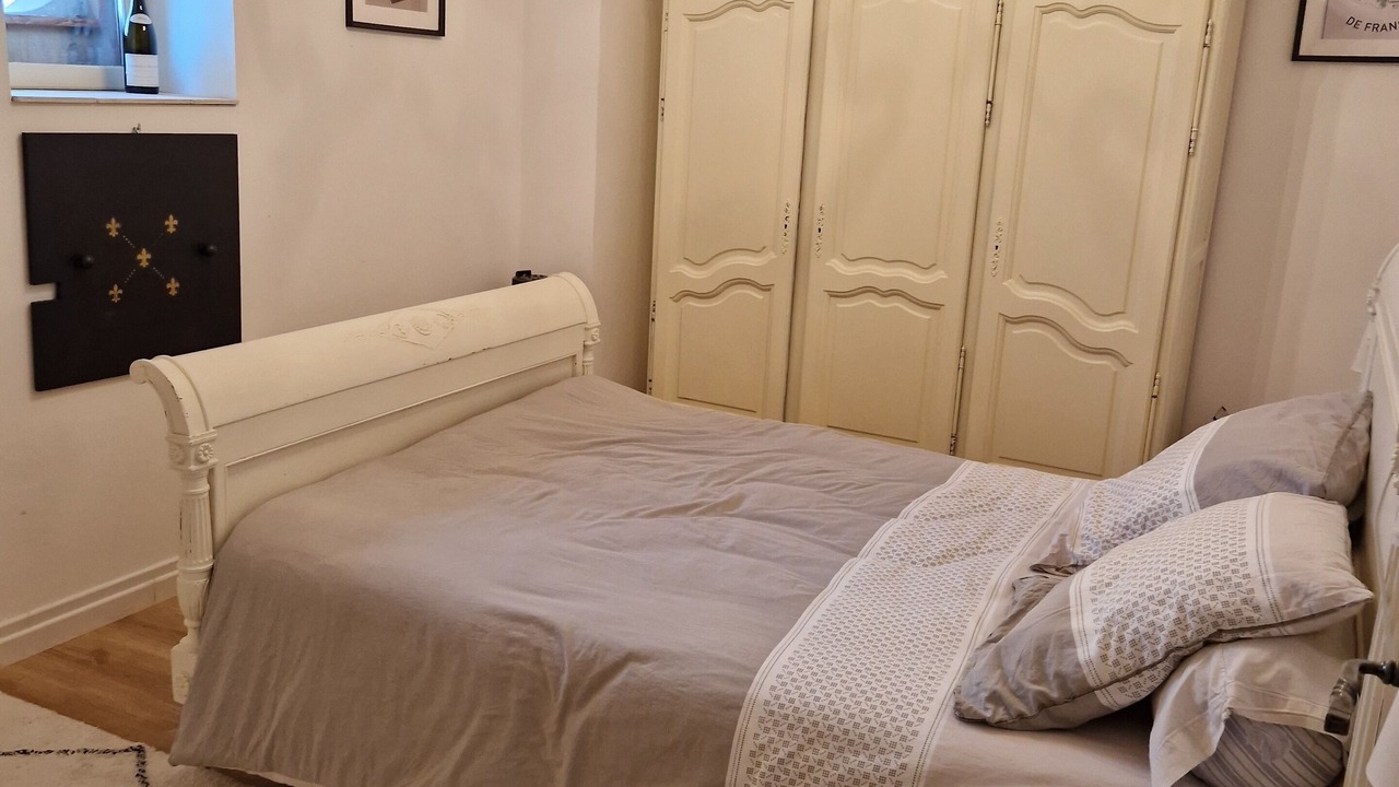 Photo of Bedroom in Cocumont