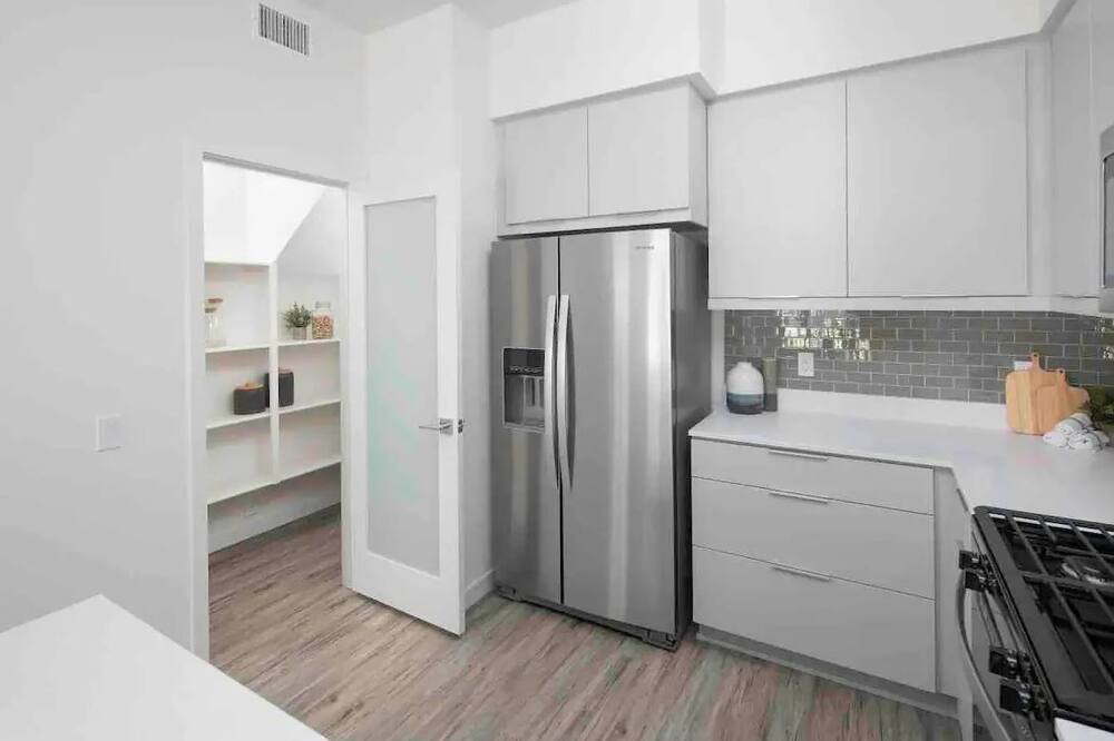 Photo of Kitchen in Central Escondido