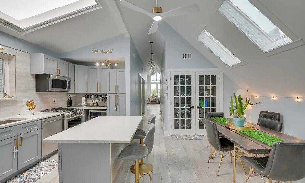 Photo of Kitchen in Logan Square