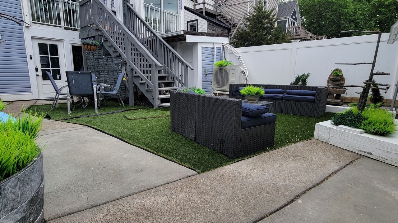 Photo of Others in Logan Square