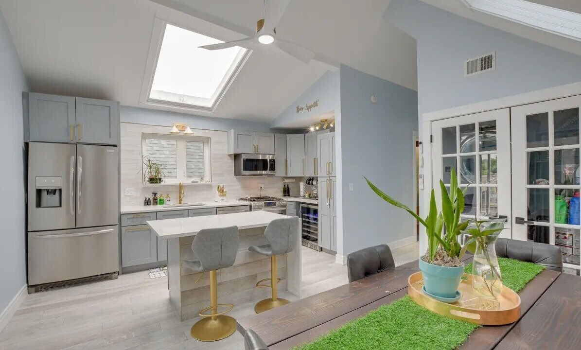 Photo of Kitchen in Logan Square