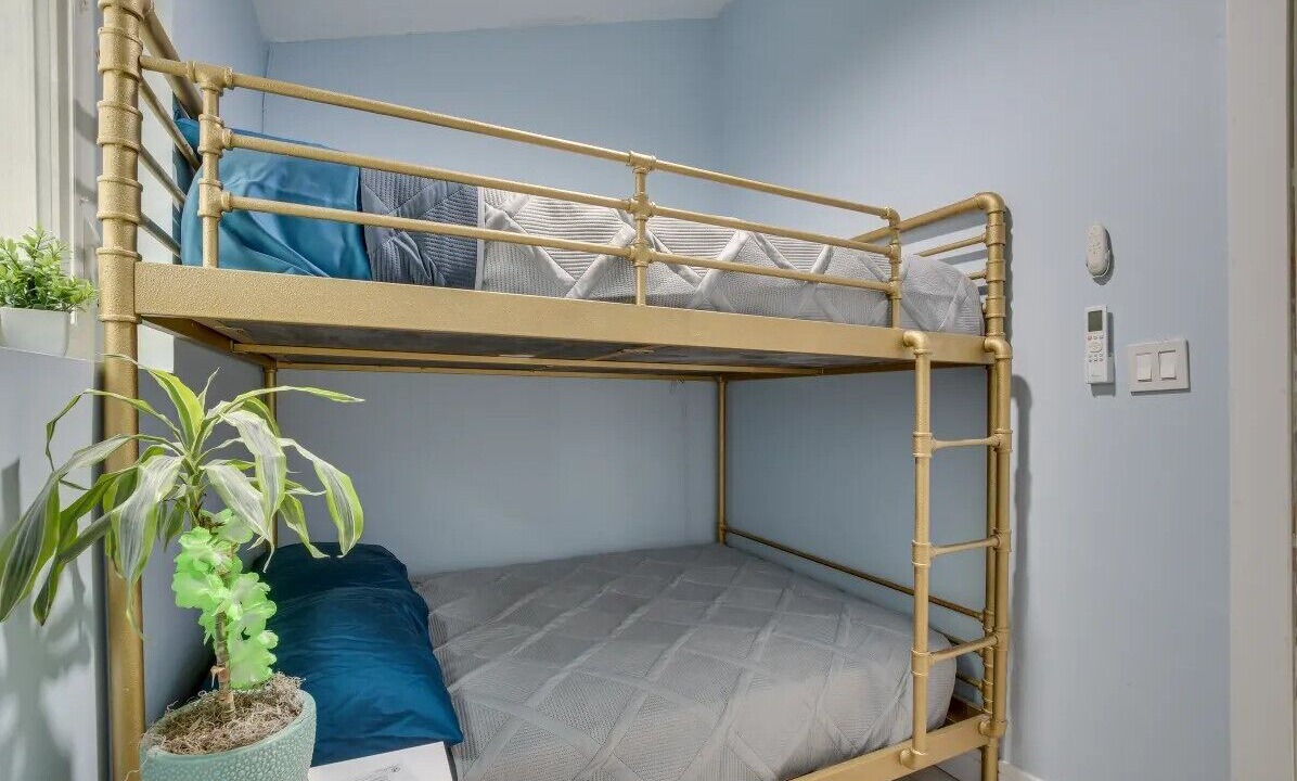 Photo of Others in Logan Square