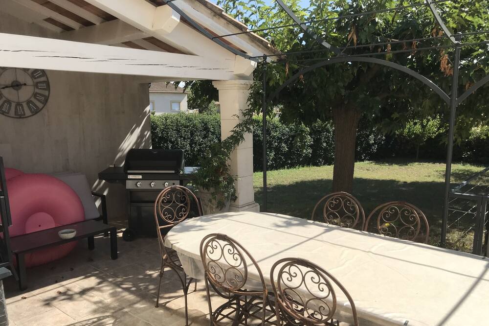 Photo of Outdoor in Chusclan