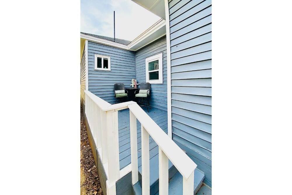 Photo of Outdoor in Denison