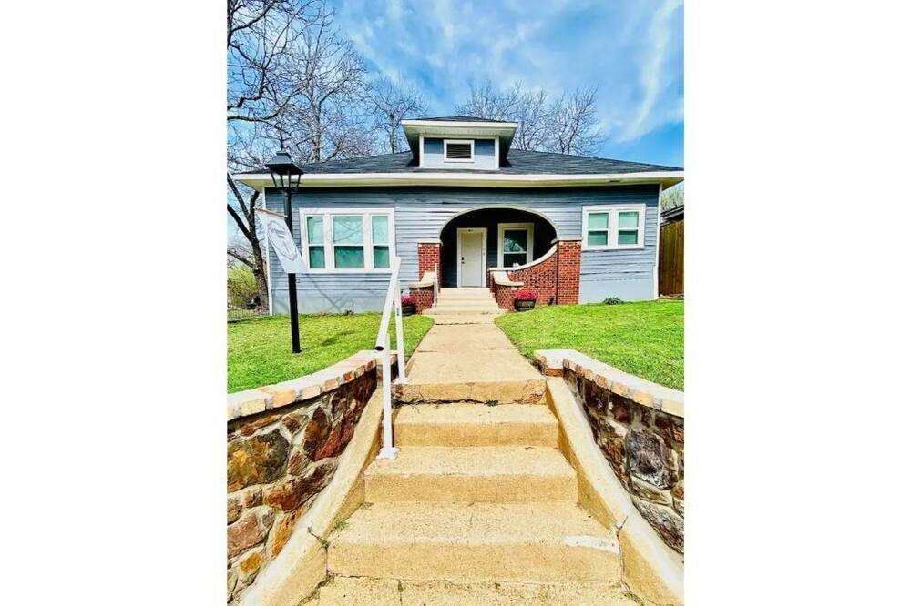 Photo of Outdoor in Denison