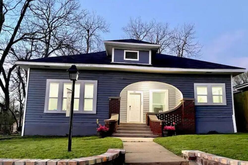 Photo of Outdoor in Denison