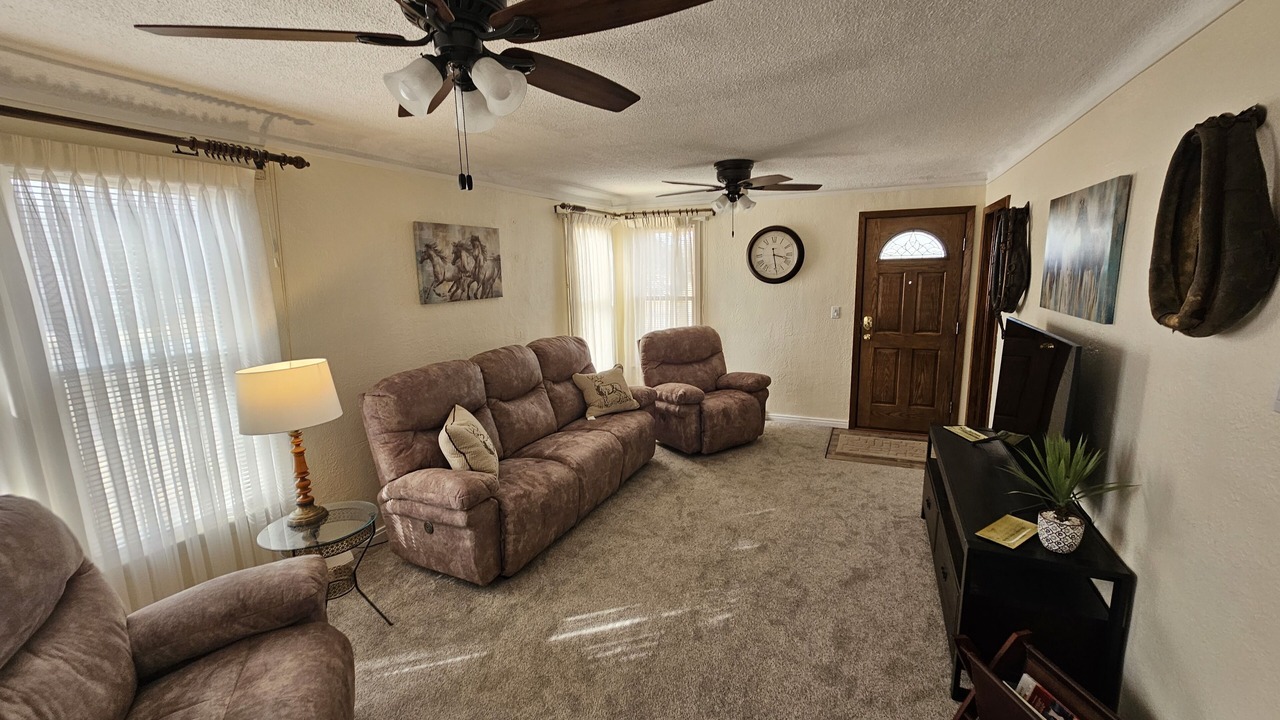 Photo of Livingroom in Stockton