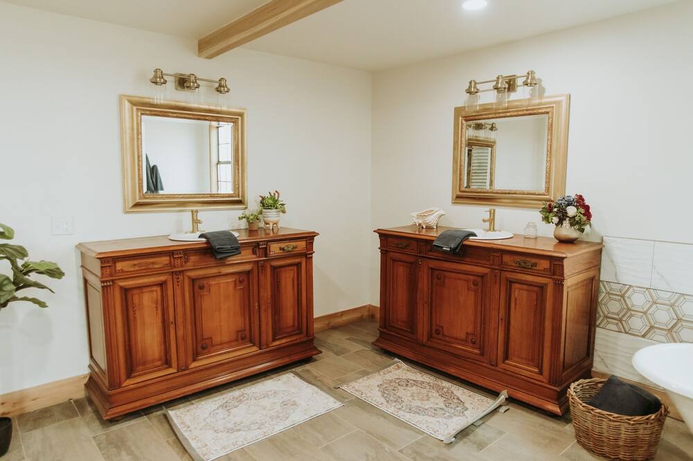 Photo of Bathroom in Lubbock