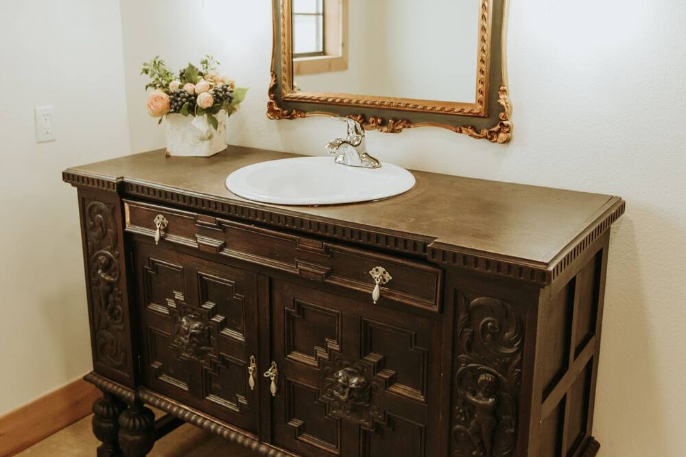 Photo of Bathroom in Lubbock