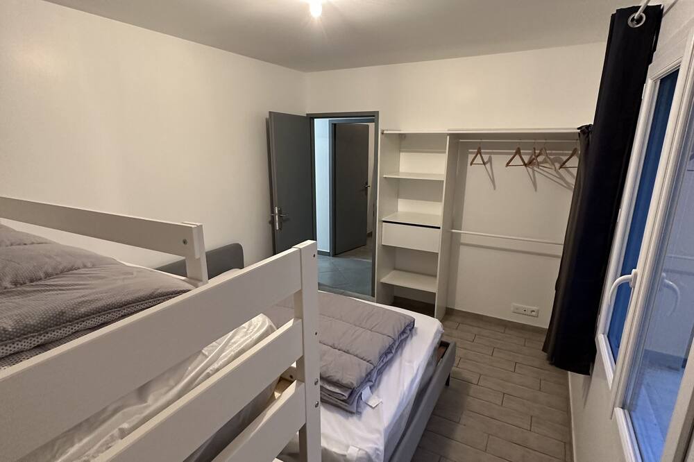 Photo of Bedroom in Chasseneuil-du-Poitou
