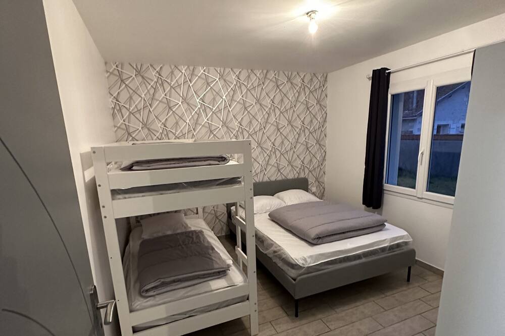 Photo of Bedroom in Chasseneuil-du-Poitou