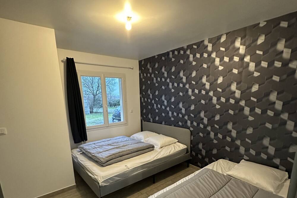 Photo of Bedroom in Chasseneuil-du-Poitou