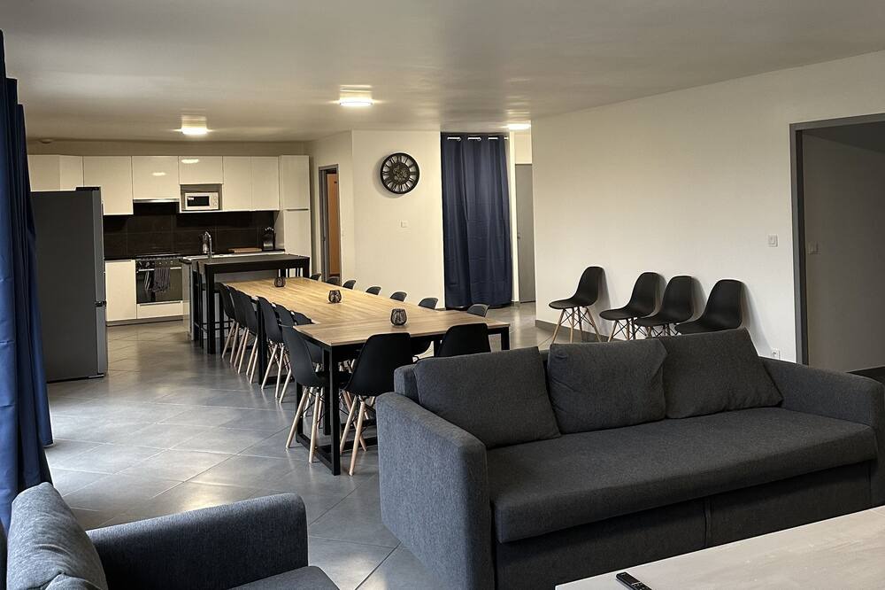 Photo of Livingroom in Chasseneuil-du-Poitou