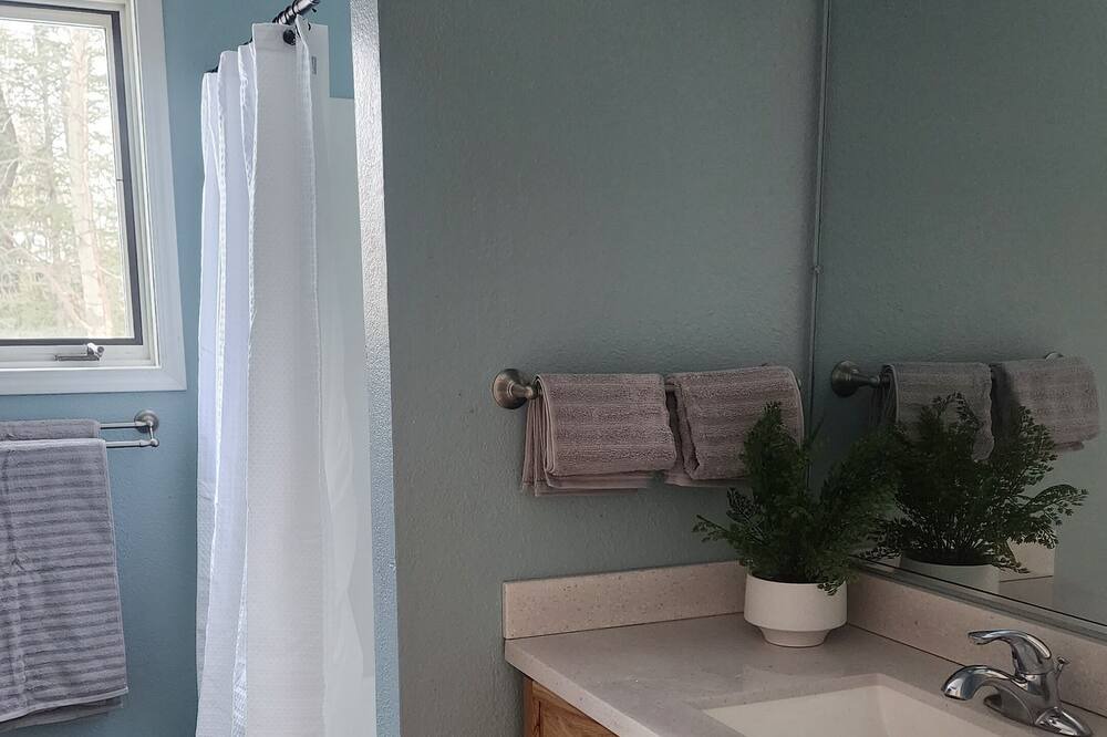 Photo of Bathroom in Butte