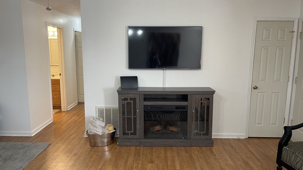 Photo of Livingroom in Pocahontas