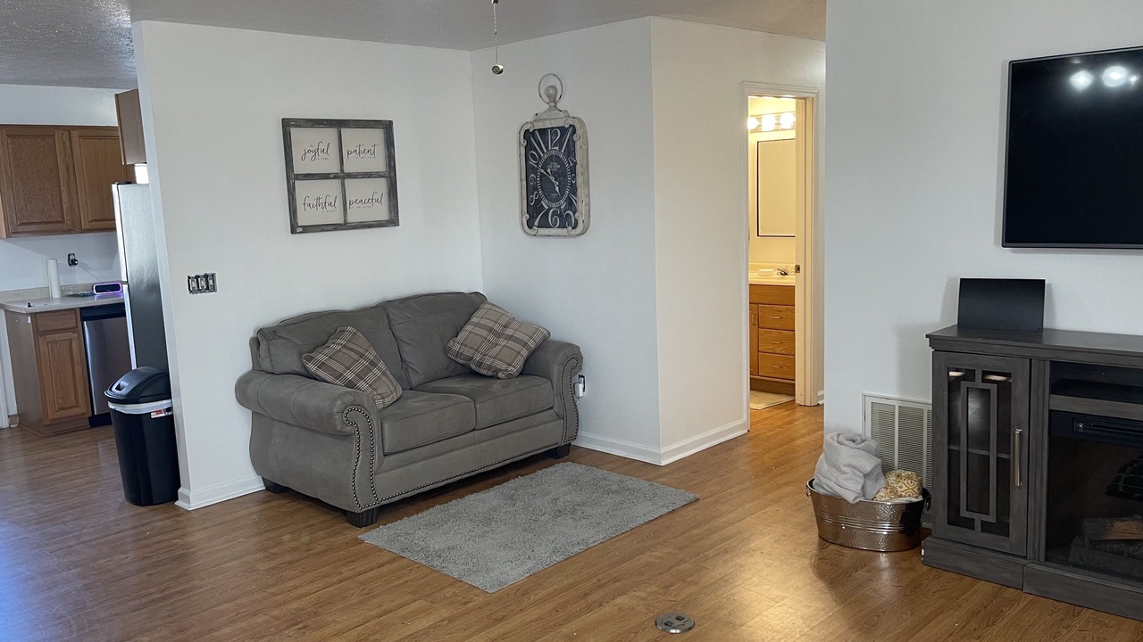 Photo of Livingroom in Pocahontas