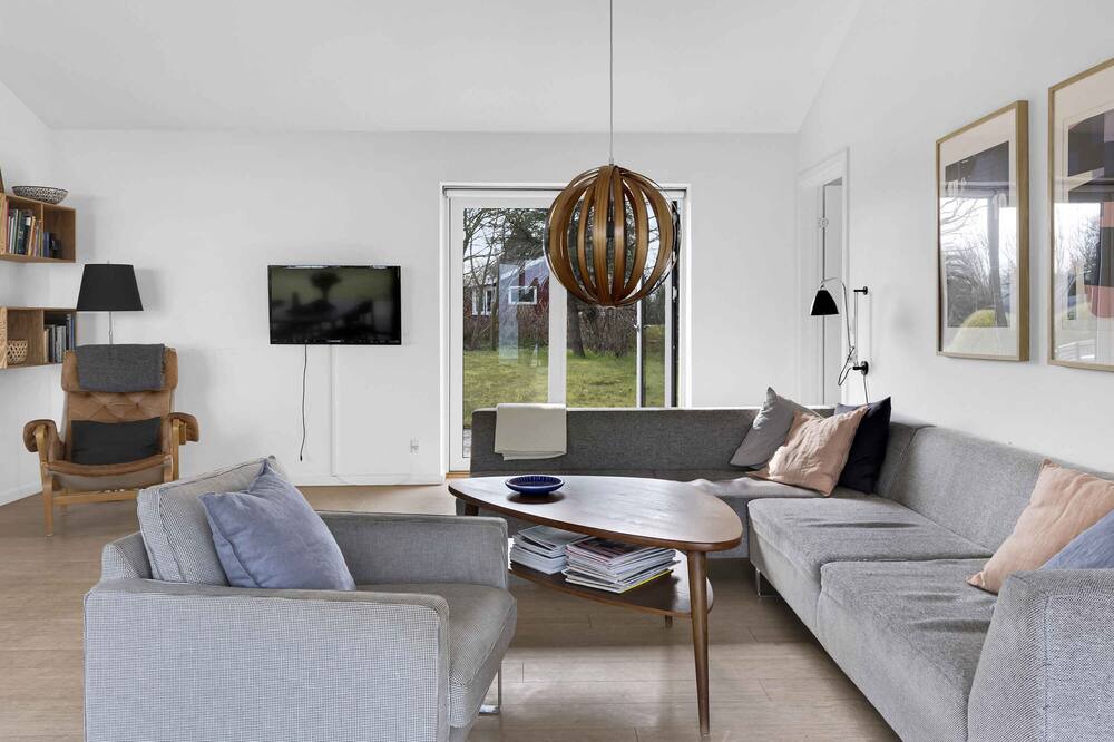 Photo of Others in Horve