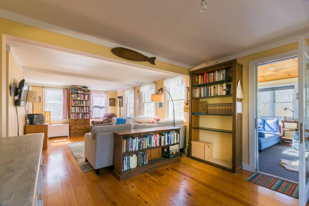 Photo of Others in West Barnstable