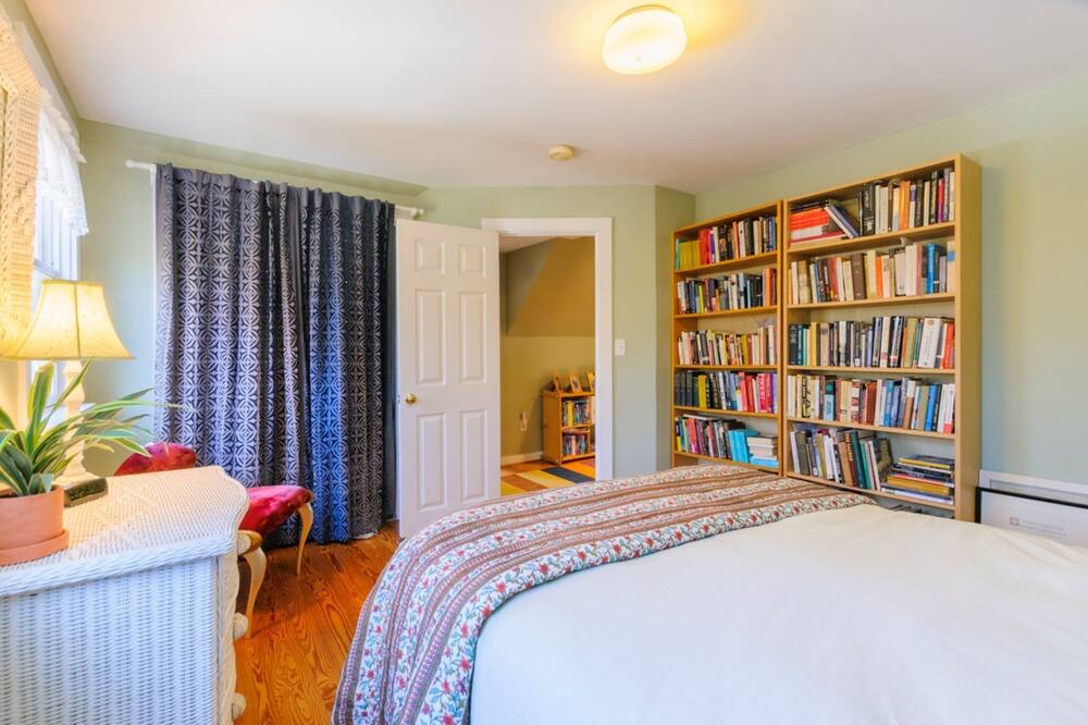 Photo of Others in West Barnstable