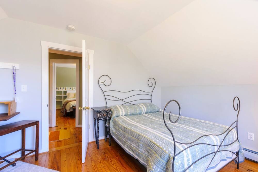 Photo of Others in West Barnstable