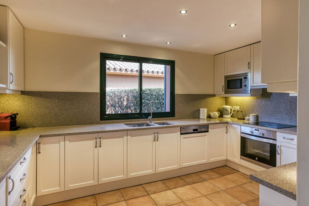 Photo of Kitchen in Navata