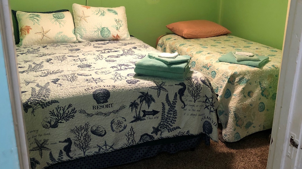 Photo of Others in Cottage Line