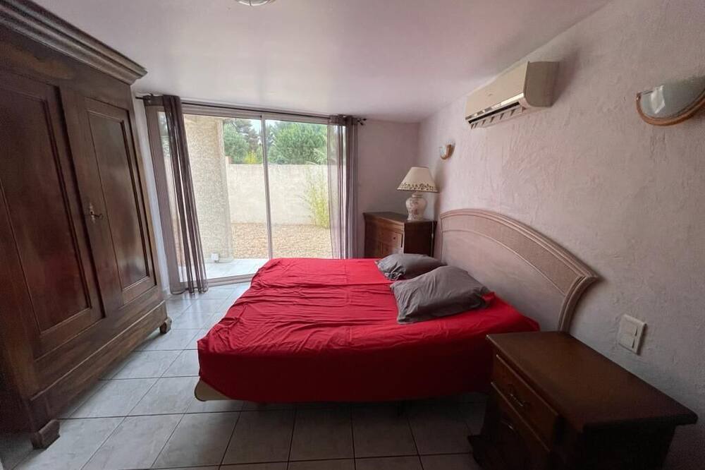Photo of Bedroom in La Palme