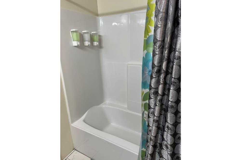 Photo of Bathroom in Ottumwa