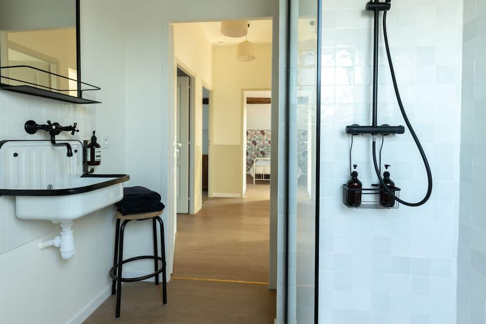 Photo of Bathroom in Boiscommun