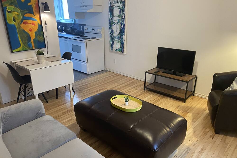 Photo of Livingroom in Trois-Rivieres