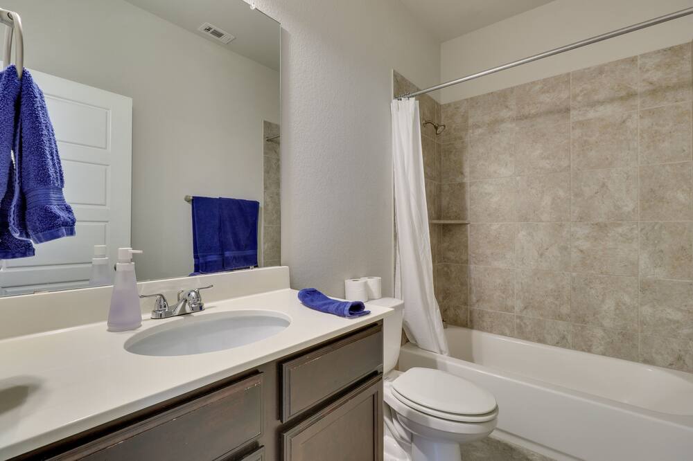 Photo of Bathroom in Cedar Park