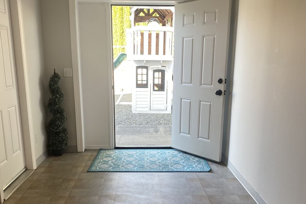 Photo of Others in Brush Prairie