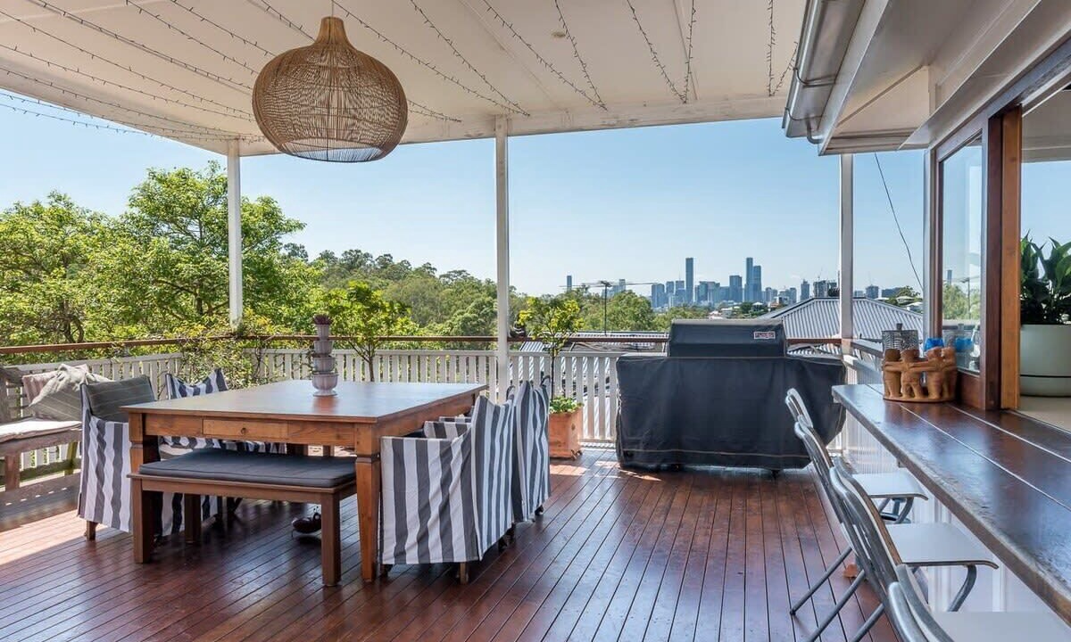 Photo of Outdoor in Bardon