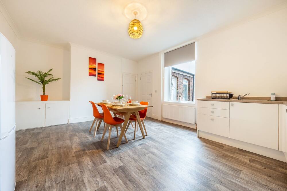 Photo of Livingroom in Birtley