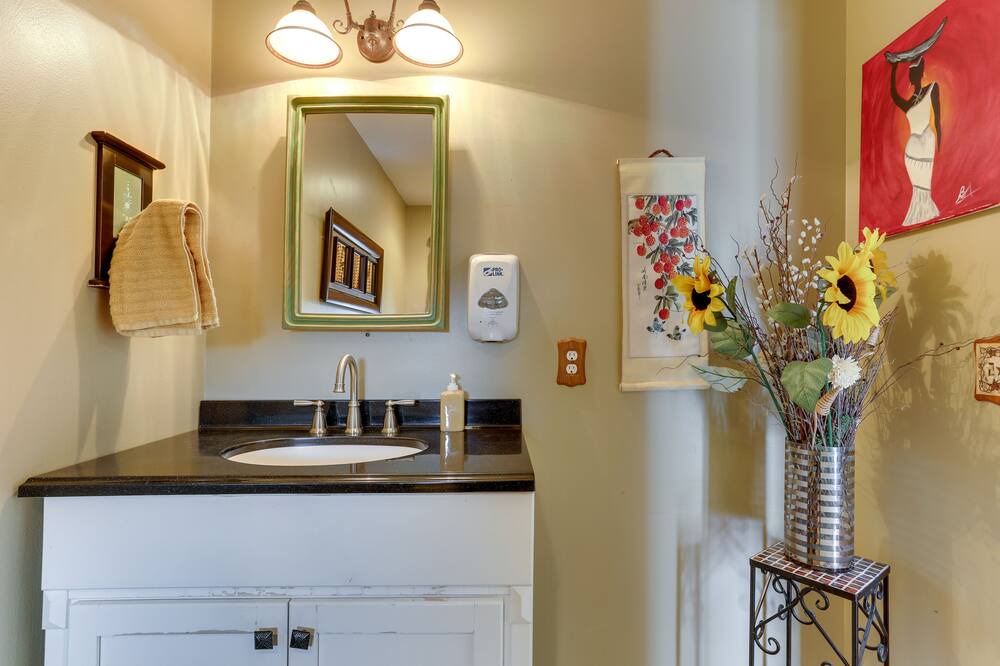 Photo of Bathroom in Middletown