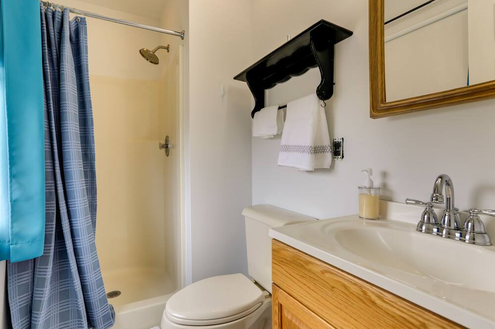 Photo of Bathroom in Middletown