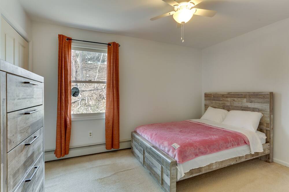 Photo of Others in Middletown