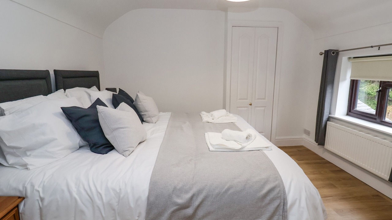 Photo of Others in Chorlton-by-Backford